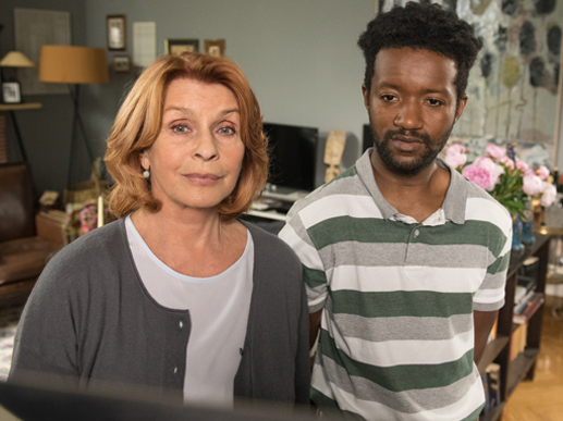 Senta Berger in „Willkommen bei den Hartmanns“. Bild: Sky Cinema
