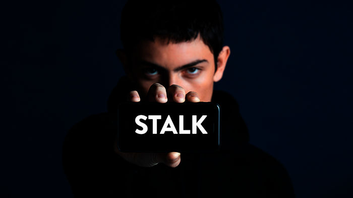 Stalk Lucas (Th&eacute;o Fernandez). Bild: Sender / WDR / FTV_Raphaël Dautigny