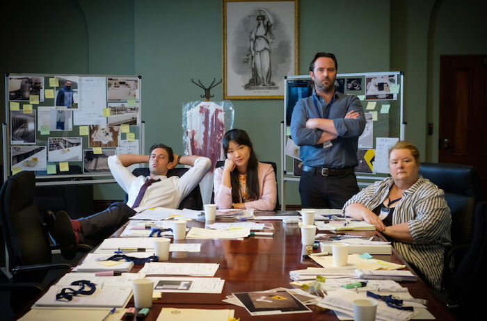 Nach dem Prozess: Die vier Mitglieder der Geschworenen-Jury in einem Mordprozess: Ollie (Lincoln Younes), Clara (Michelle Lim Davidson), Daniel (Sullivan Stapleton) und Margie (Magda Szubanski). Bild: Sender / Subtext Pictures