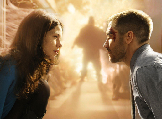 US-Soldat Colter Stevens (Jake Gyllenhaal) findet sich in einer alternativen Realität wieder, die sich bis zur Erfüllung seiner Mission immer wiederholt. Einziger Lichtblick seines schier unmöglichen Einsatzes ist Christina Warren (Michelle Monaghan), in die er sich mehr und mehr verliebt ... Bild: Sender