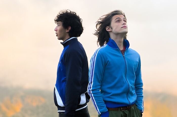 Ein unmöglicher Zufall: Enzo (Riccardo Antonaci) und Armando (Matteo Ferrara) waren als Jugendliche enge Freunde. Bild: Sender / Cristobal Matheron