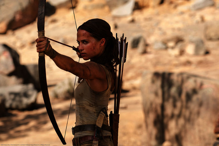 Lara Croft (Alicia Vikander). Bild: Sender / TVNOW / © 2018 Warner Bros. Entertainment Inc. and Metro-Goldwyn-Mayer Pictures Inc.