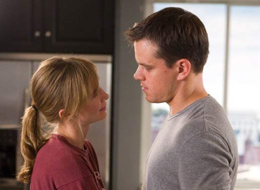 Matt Damon und Vera Farmiga. Bild: Sender