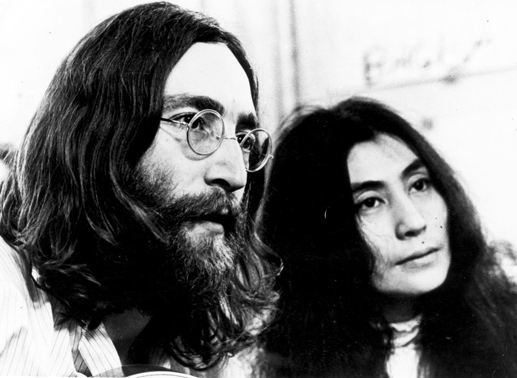 John Lennon und seine Frau Yoko Ono