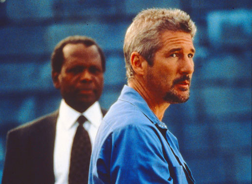 FBI Director Preston (Sidney Poitier, l.), Declan Mulqueen (Richard Gere). Bild: Sender