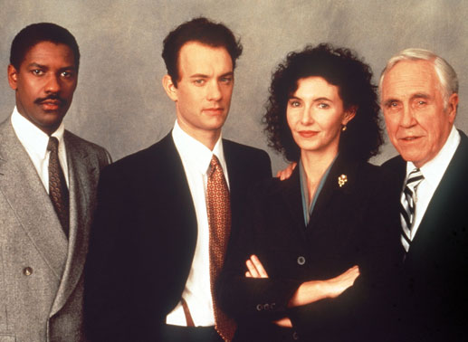 Szenenfoto mit Tom Hanks, Denzel Washington, Jason Robards und Mary Steenburgen. Bild: Sender