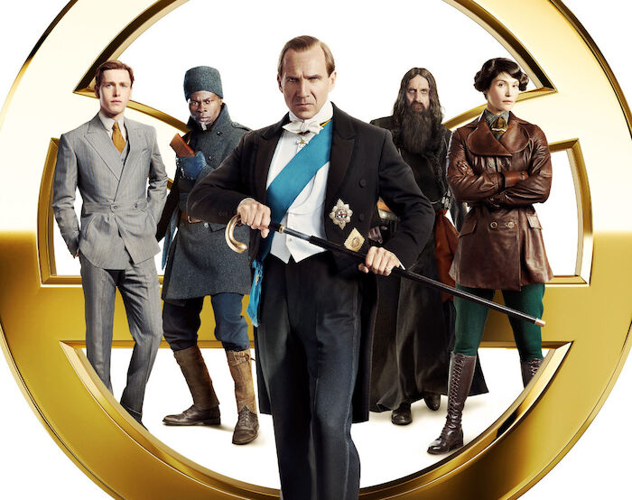 The King’s Man: The Beginning: Harris Dickinson (Conrad Oxford), Djimon Hounsou (Shola), Ralph Fiennes (Duke of Oxford), Rhys Ifans (Rasputin), Gemma Arterton (Polly). Bild: Sender/Disney