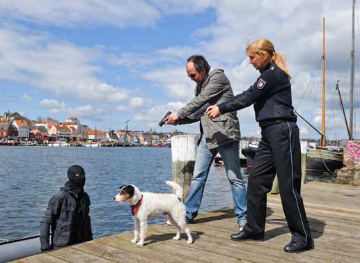 Oberkommissarin Pia Andresen (Sabine Kaack) und Kommissar Olli Kottke (Marek Erhardt) .Bild: Sender