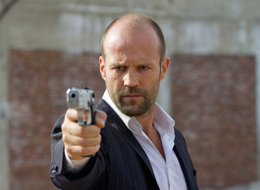 Luke Wright (Jason Statham) nimmt den Kampf gegen die chinesische Triade, die russische Mafia und korrupte Polizisten auf. Bild: Sender