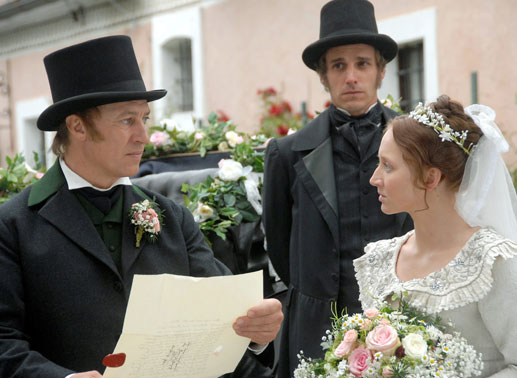 Tobias Moretti (Erzherzog Johann), Max von Thun (Zahlbruckner), Anna Maria Mühe (Anna Plochl). Bild: Sender